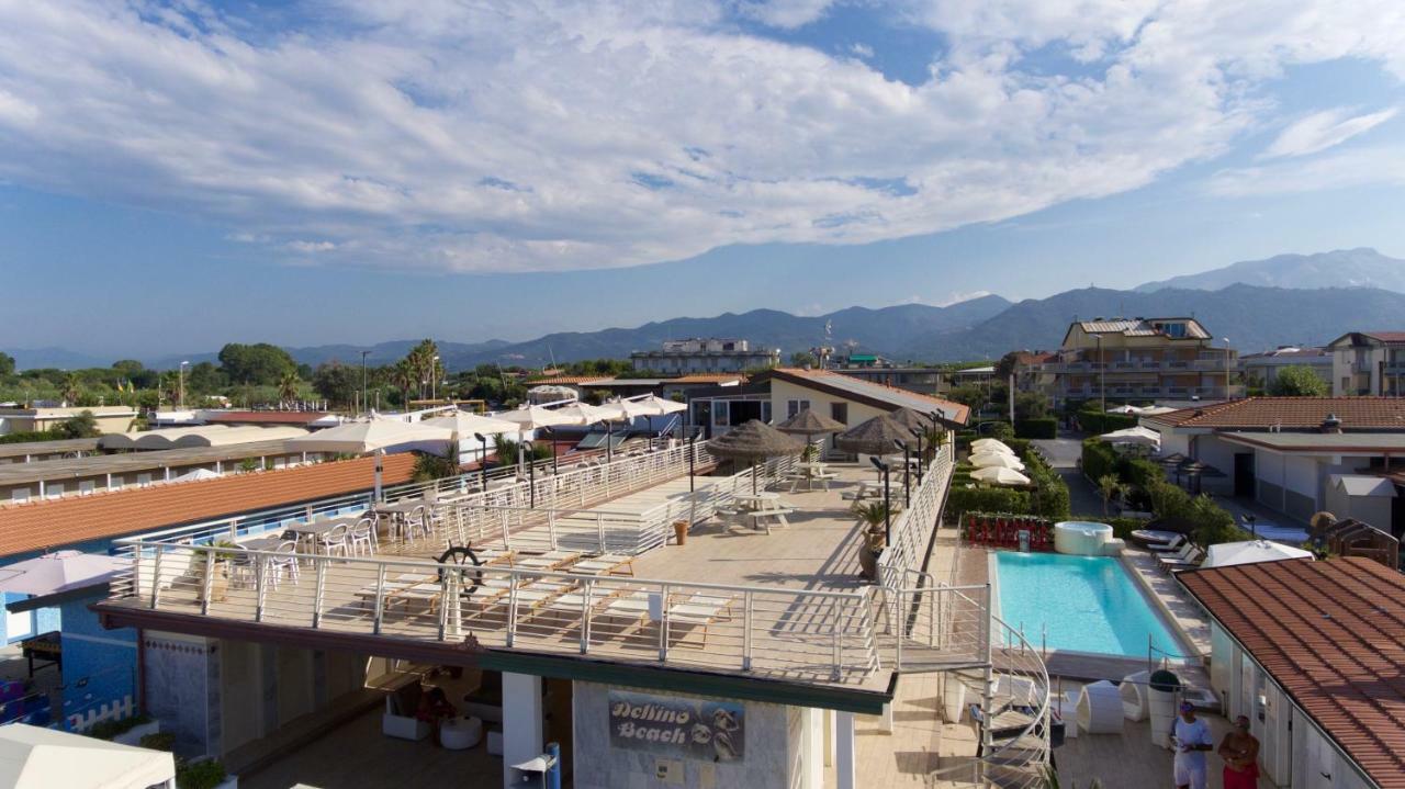 Hotel Delfino Marina Di Carrara Exterior photo